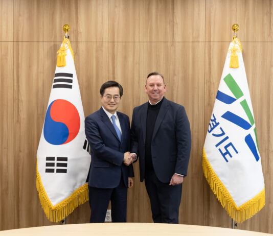 이클레이 사무총장 만난 ‘기후도지사’ 김동연, “경기도는 선도적·적극적으로 기후변화 대응. 이클레이와 많은 활동했으면”