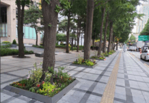 한뼘정원·교통섬정원… 서울시, 1년 반 동안 도로변 곳곳에 2,180개 정원 조성